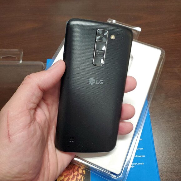LG K7 Titan 8GB;5"; Unlocked.NEW!!! - Picture 3 of 8